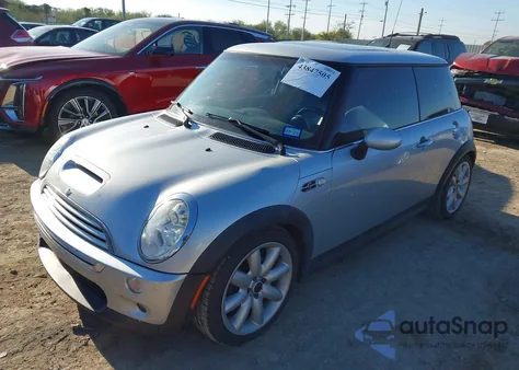 2006 Mini Cooper S from USA, damaged, VIN WMWRE33576TN25692